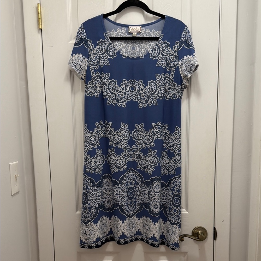 Blue and White Sheath Midi Dress Crew Neck Short Sleeve